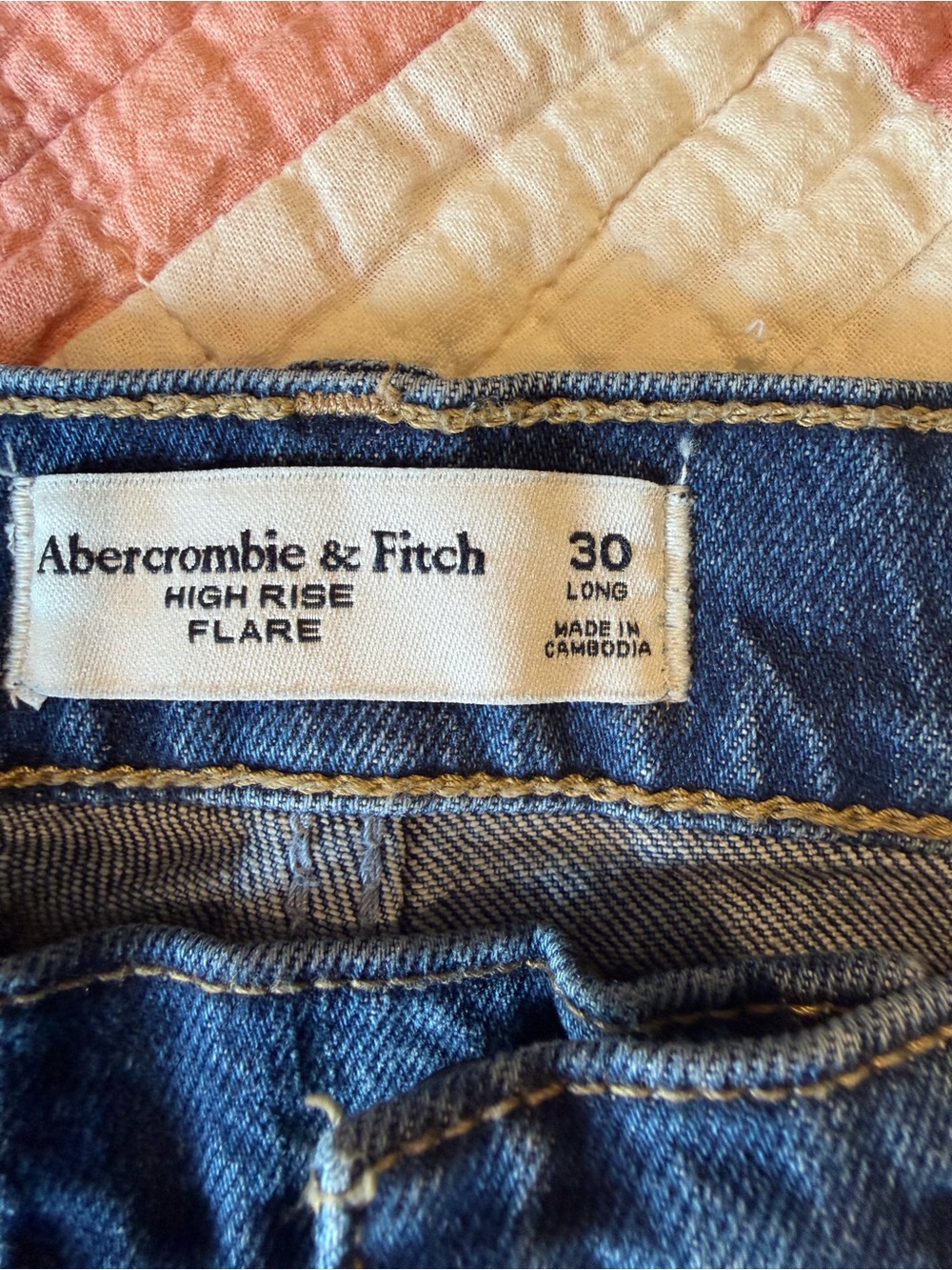 Abercrombie and Fitch Classic Dark Blue Women's Flare Jeans - Picture 2 of 3